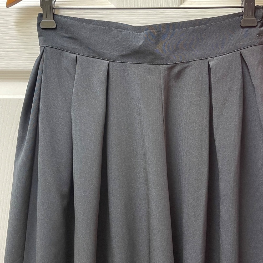 Vintage Laura & Jayne Pleated Skirt Womens 10 Midi Black Side Zip‎ Button